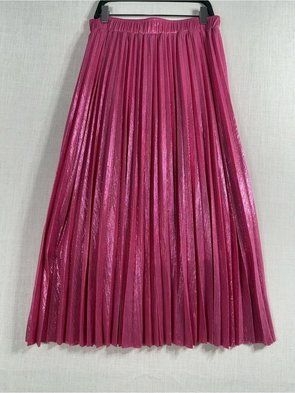 Metallic Pleated Maxi Skirt in Fuchsia Pink